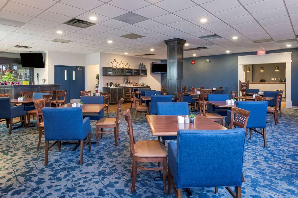 Quality Hotel Clarenville Restoran gambar